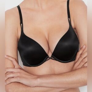 Victorias Secret Bombshell Plunge Push Up Bra Black 34C